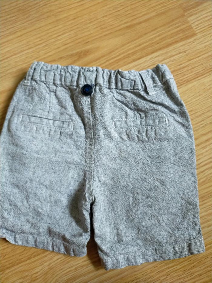 Adorable petit short 12 mois - photo numéro 3