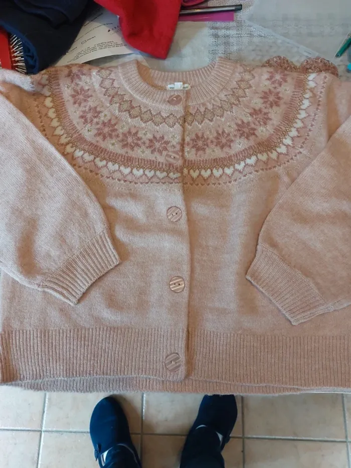 Gilet neuf Vertbaudet 12A