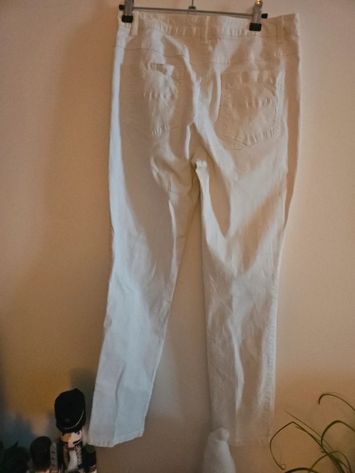 Jean / Pantalon Anne Weyburn, blanc cassé, taille non indiquée (voir mesures) - photo numéro 11