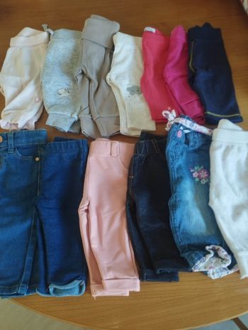 Lot de  13 pantalons taille 3mois