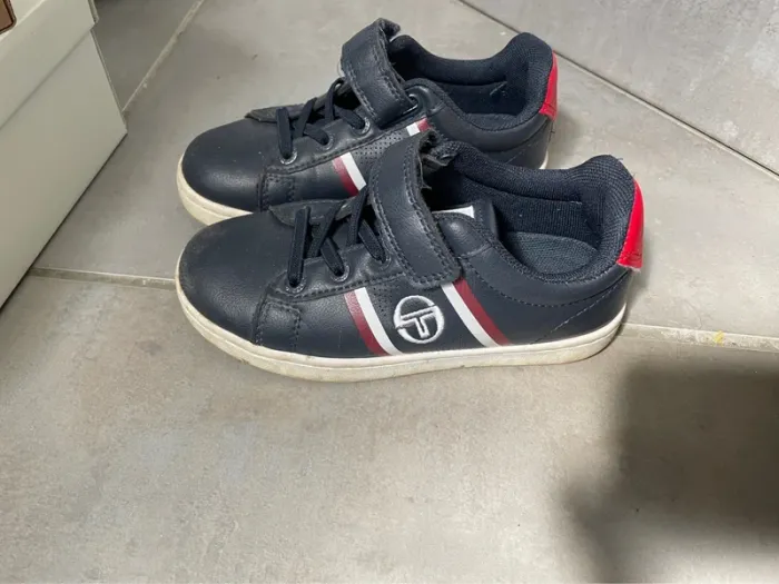 Tennis basket Sergio Tacchini 30 état neuf