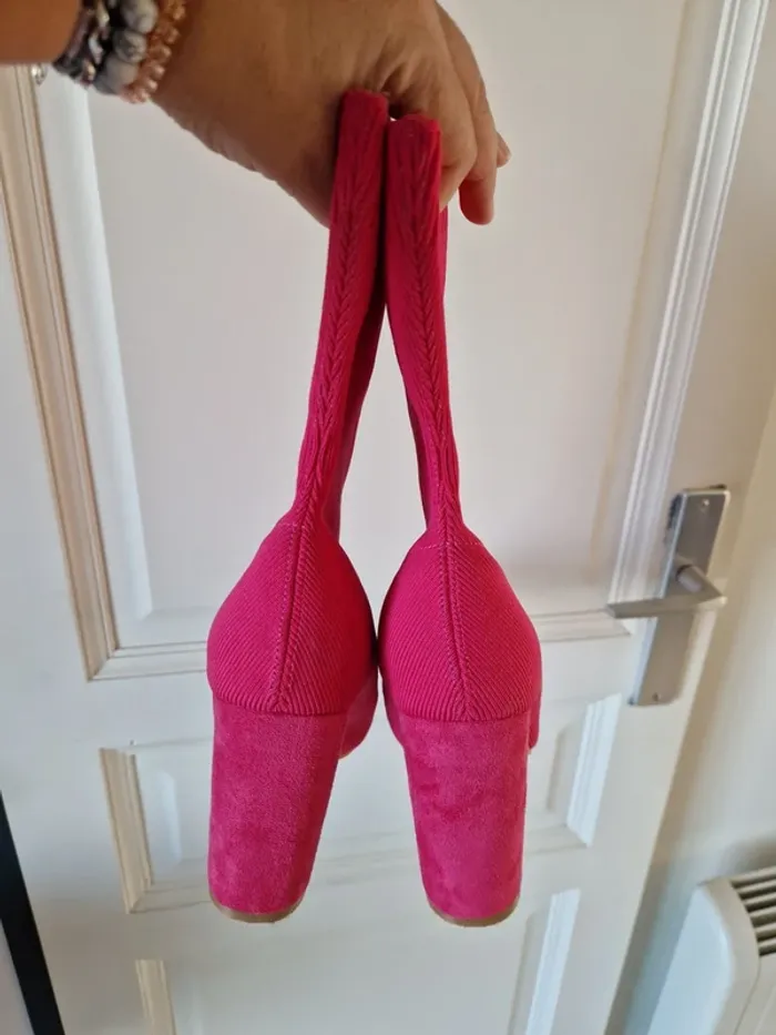 Bottines à talons taille 39 rose cuccoo - photo numéro 2