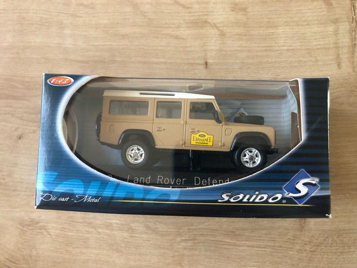 Miniature Solido Land Rover défendeur Aventure