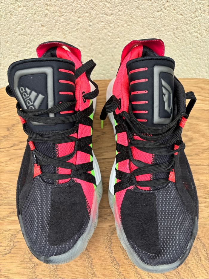 Adidas Dame 6