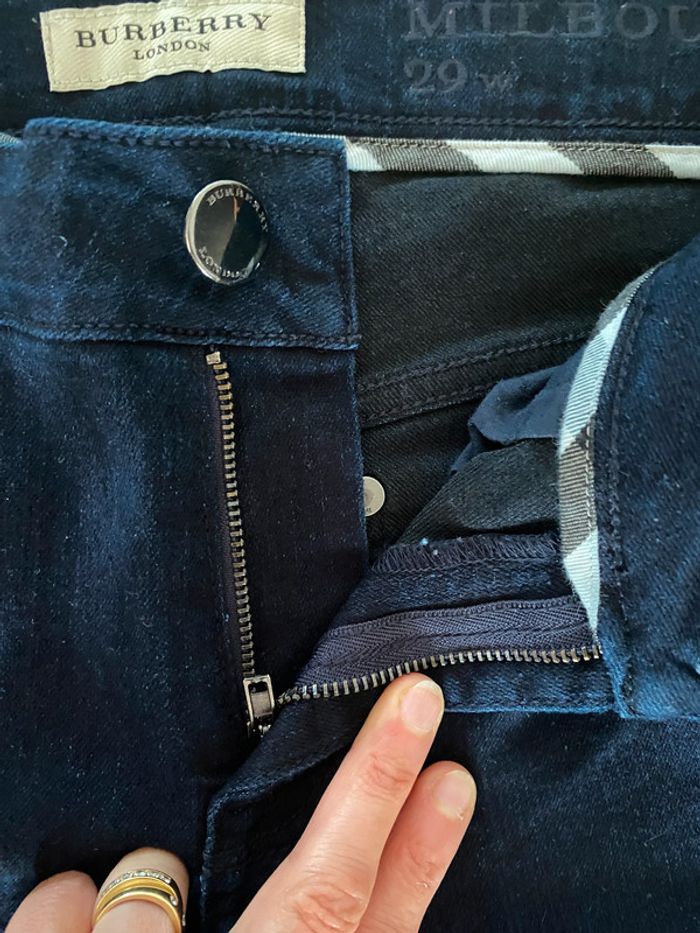 Jeans Burberry modèle Milbourne bleu marine foncé taille S / US 29 - photo numéro 6