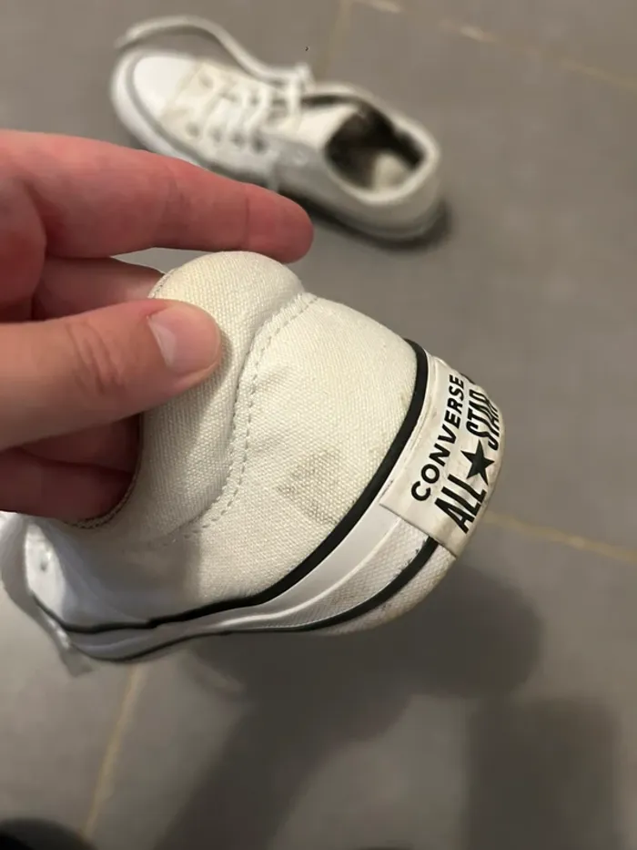 Converse - photo numéro 4