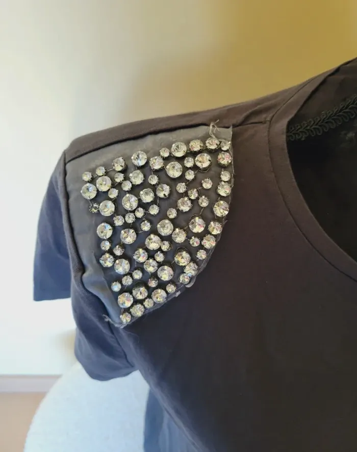 T-shirt Zara gris strass brillant - photo numéro 3