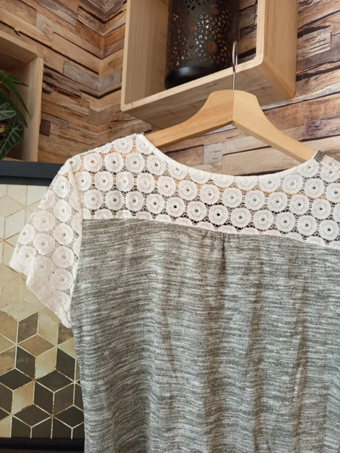 Tshirt gris blanc paillettes dentelle - photo numéro 7