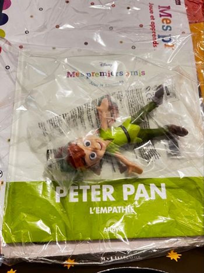 Livre Disney mes premiers amis, inclus la figurine - photo numéro 2