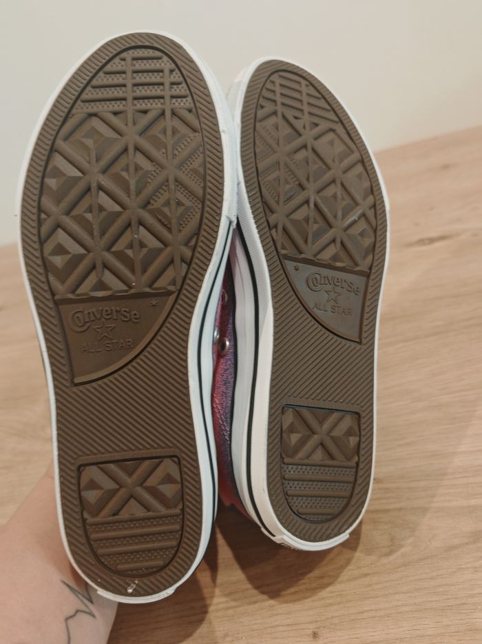 Converse fille, taille 34 - photo numéro 6