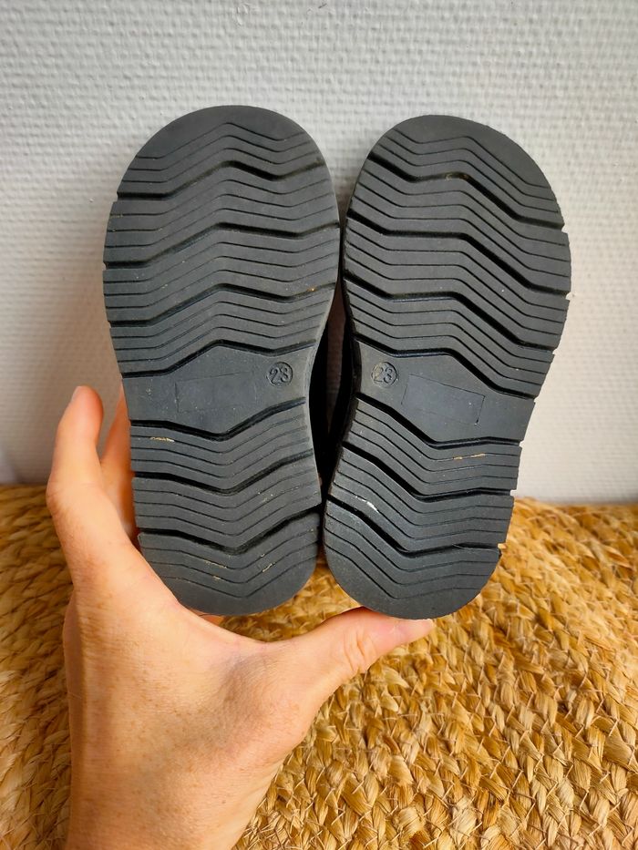 Bottines fourrées Kiabi taille 23 - photo numéro 8