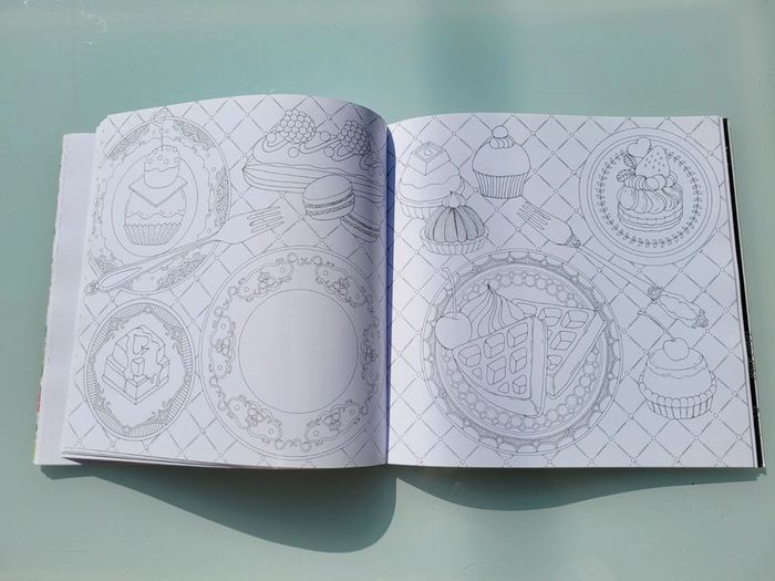 Livre créatif Alice au pays des Merveilles, Carnet de coloriage et voyage imaginaire antistress - photo numéro 7