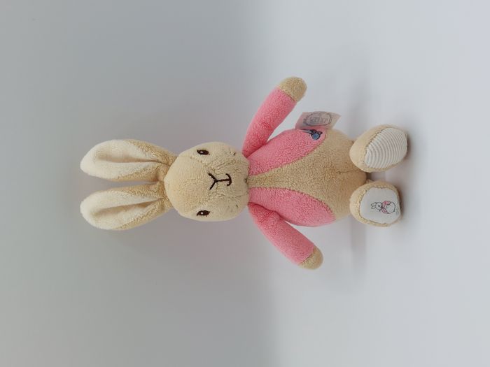 Petite Peluche doudou lapin Flopsy beige rose PETER LAPIN 2017 grelot papillon