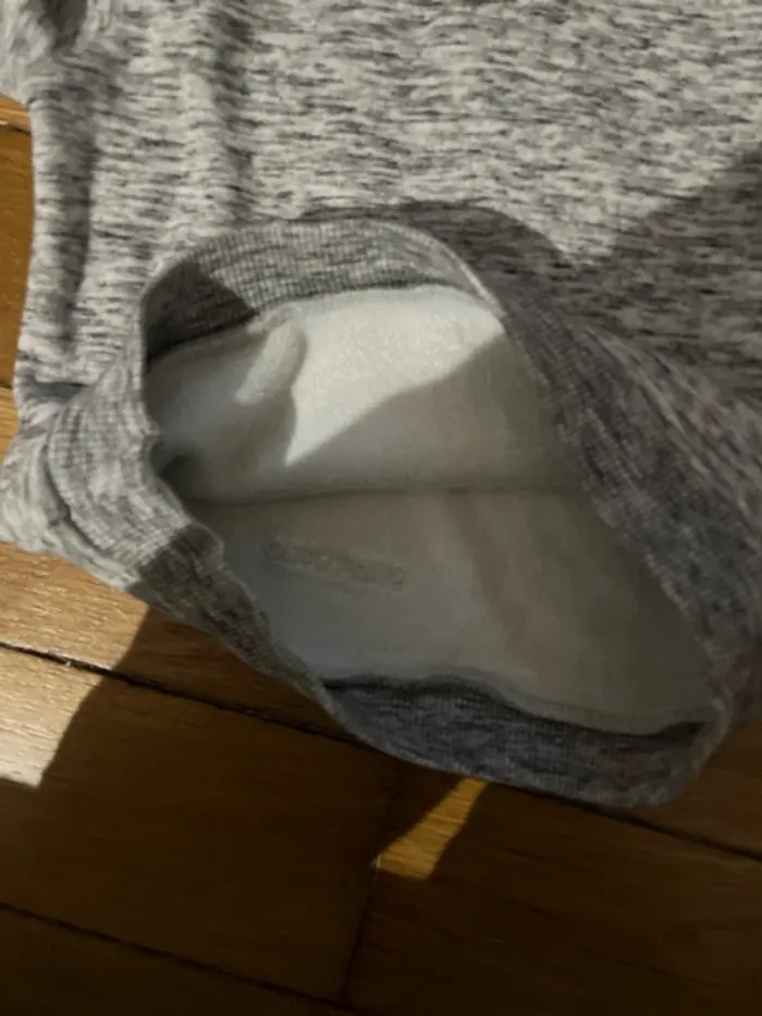 Sweat chaud - photo numéro 6
