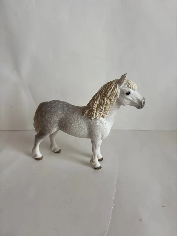 Poney gaulois Schleich