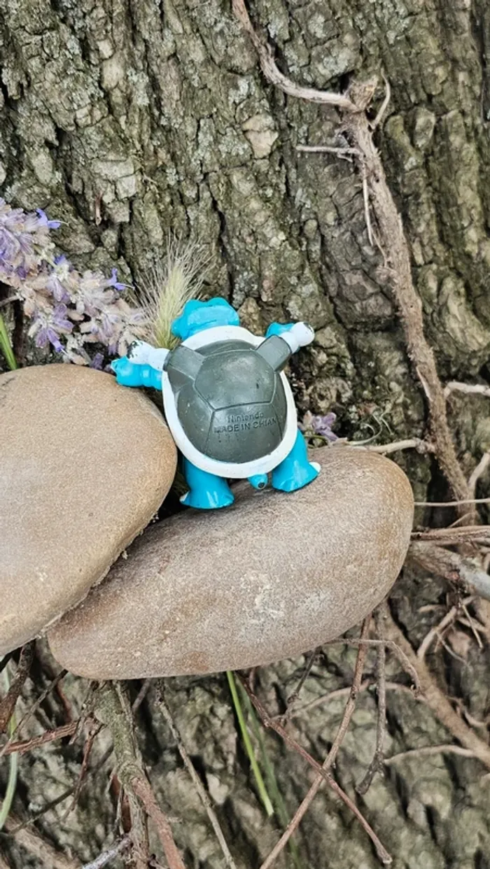 Super figurine Pokemon tortank - photo numéro 4