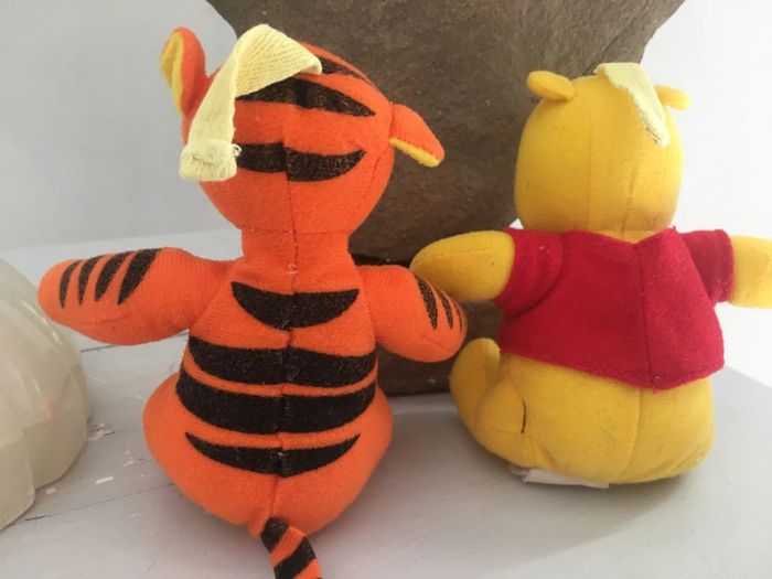 Petite peluche Winnie et tigrou - photo numéro 3