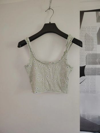 Crop top don't call me by Jennifer XS