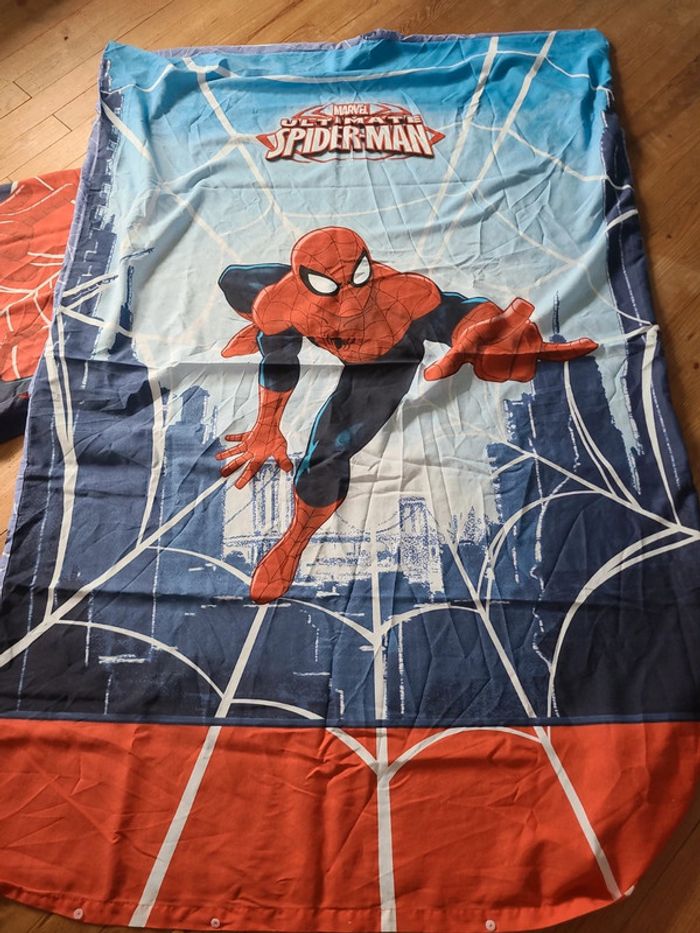 Housse de couette + taie d'oreiller Spiderman - photo numéro 2