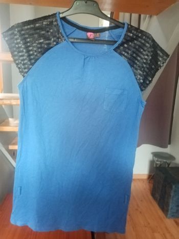 Tee-shirt taille 16ans