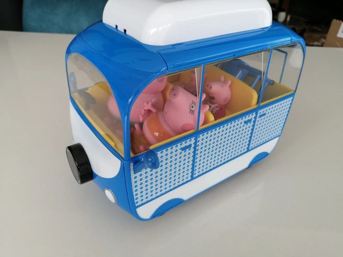 Camping Car Peppa Pig excellent état - photo numéro 6