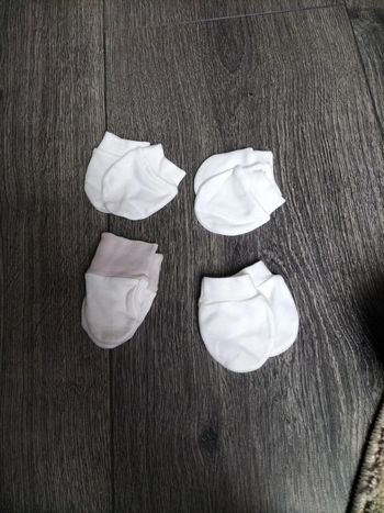 Lot de gants naissance