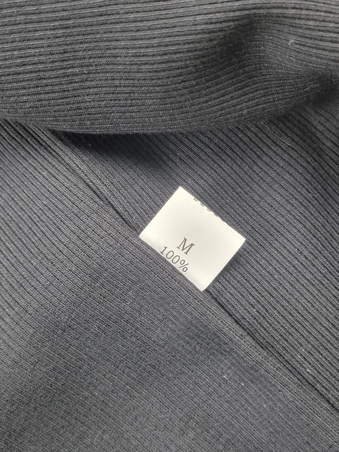 Gilet rembourré Tommy Jeans – taille M (taille petit) – bon état - photo numéro 8