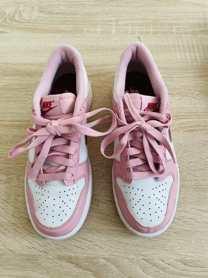 Nike Dunk Low Sneaker 35,5 - photo numéro 3