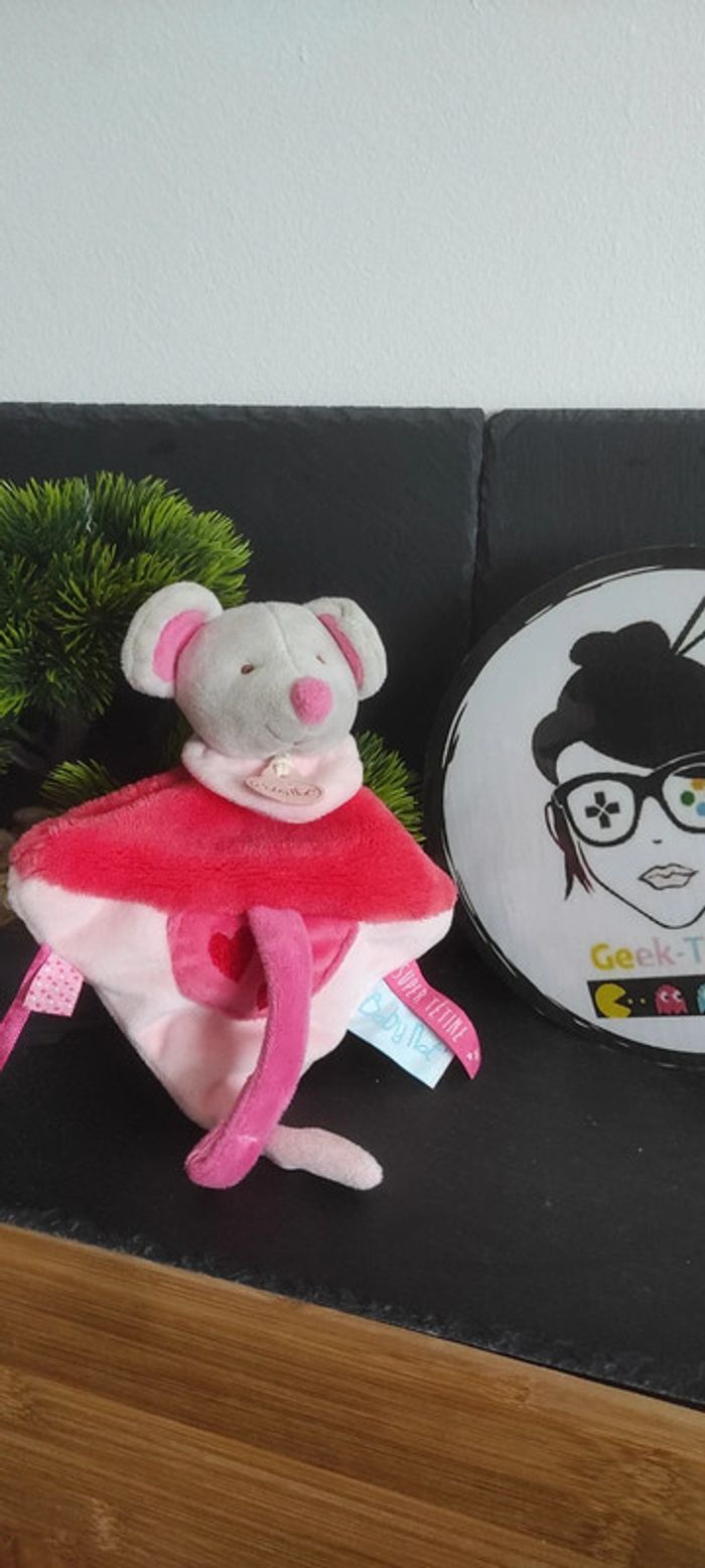 Super doudou attache sucette souris rose rouge coeur gris bn0133 losange carré