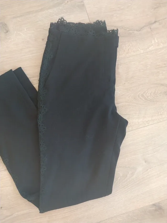 Pantalon noir dentelle S School Rag