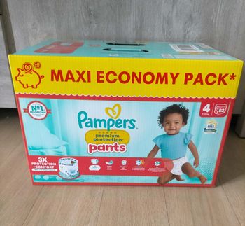Couches Pampers premium pants taille 4