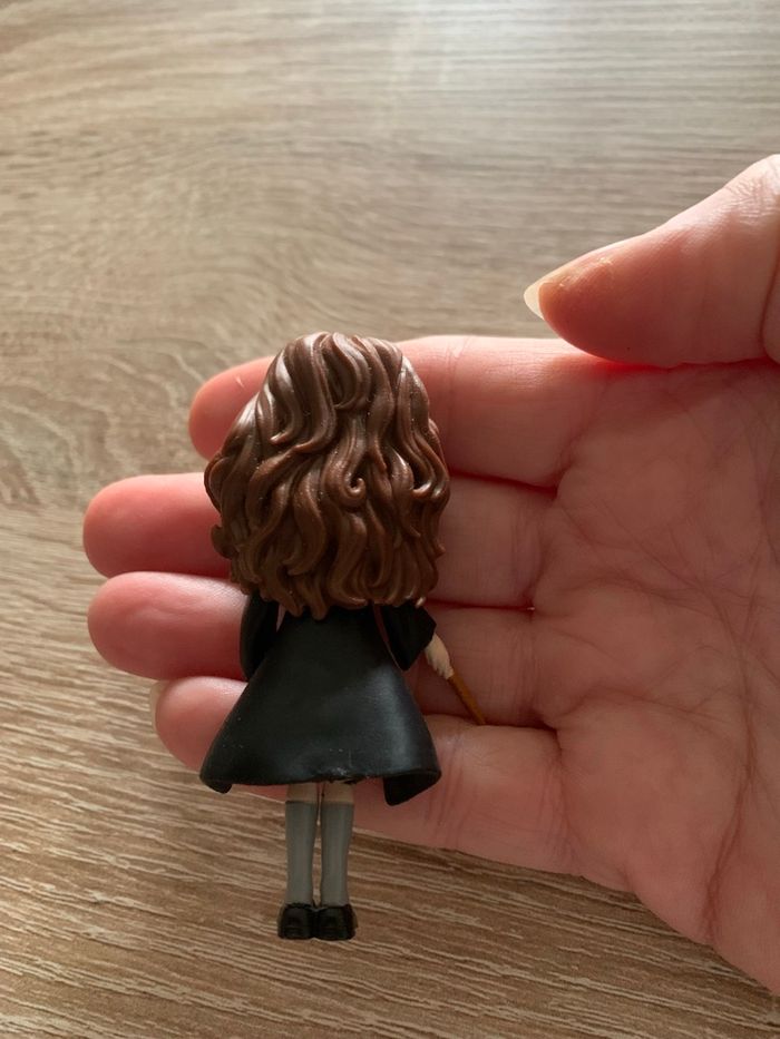 Figurines Hermione et Ron Weasley - photo numéro 10