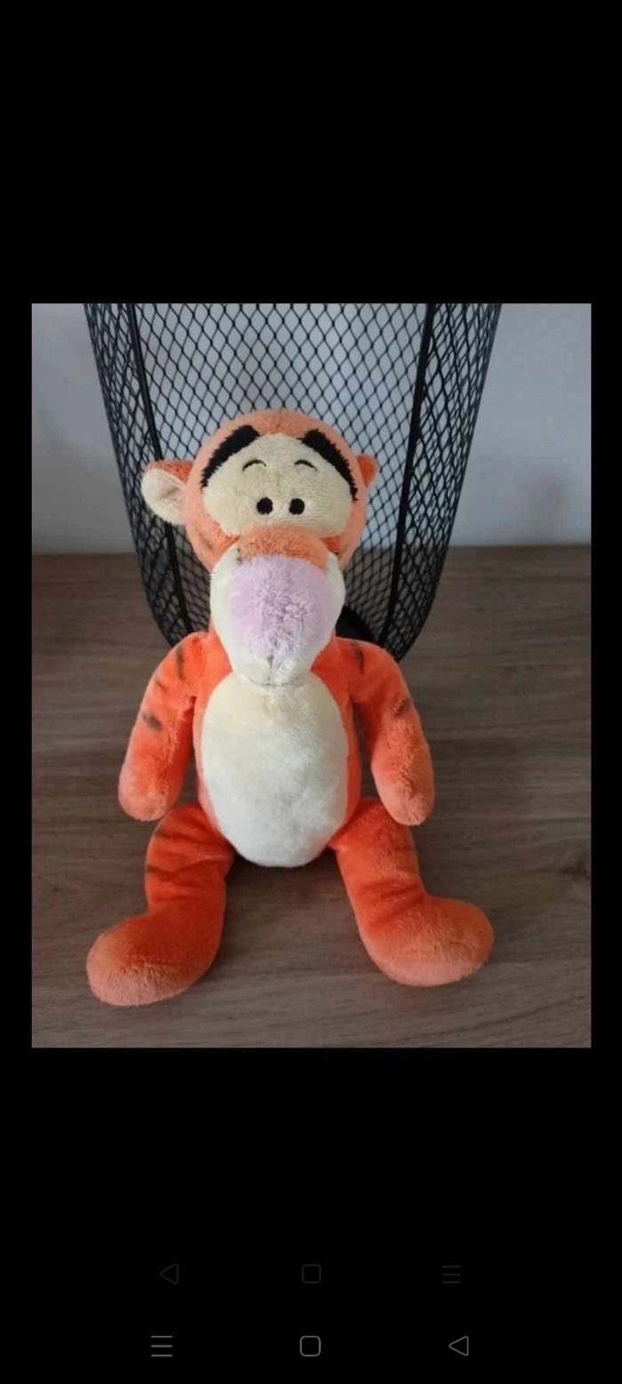 2 peluches Tigrou - photo numéro 2