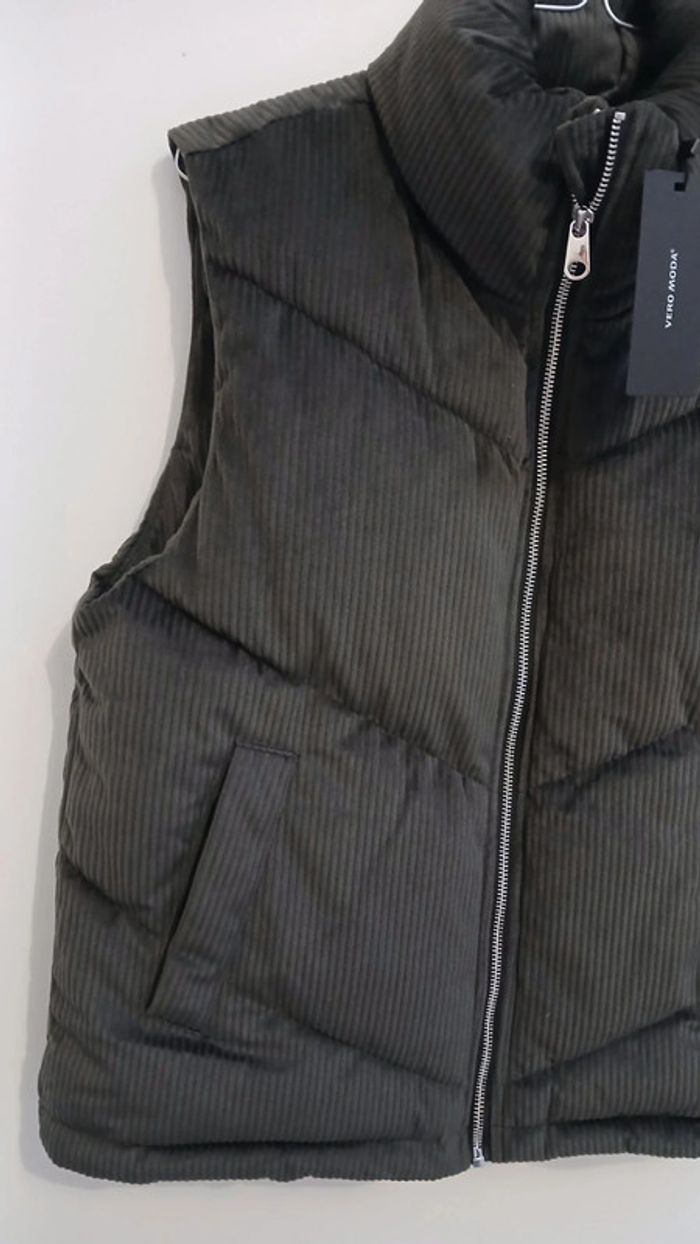 Doudoune sans manches Vero Moda neuve - photo numéro 2