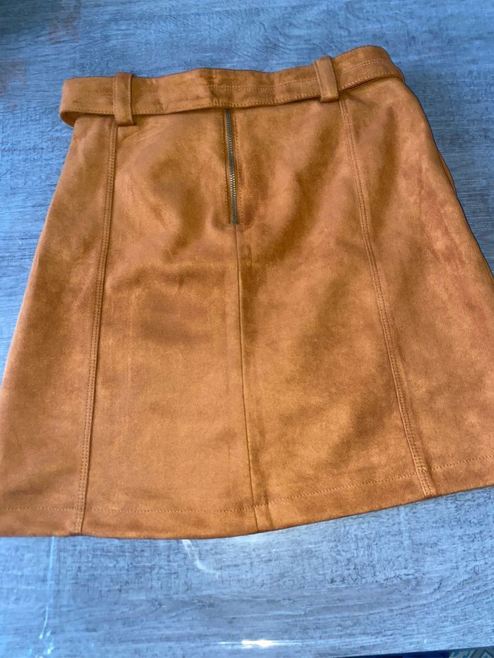 Jupe en suédine - photo numéro 3