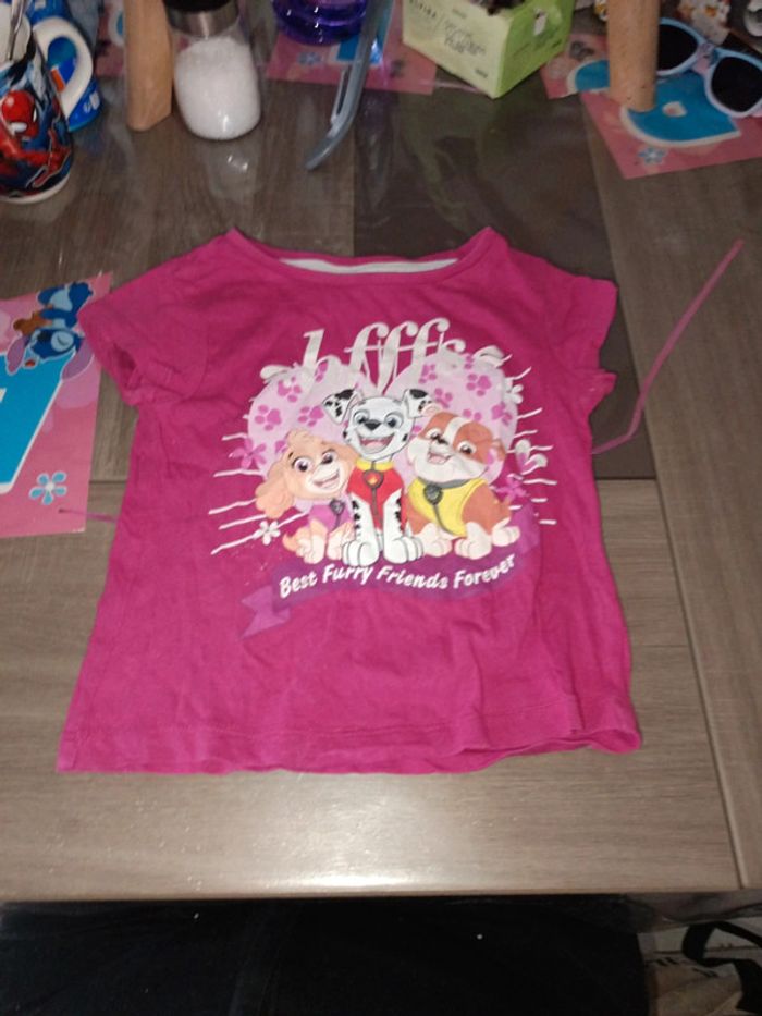 Tee-shirt manche courte paw patrouille 4 ans - photo numéro 2