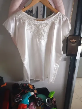 Superbe pièce en soie vintage