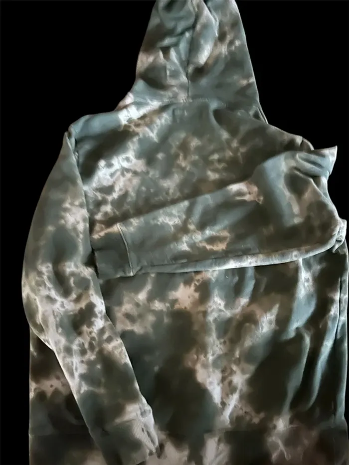 Sweat-shirt à capuche longues manches tie and dye - photo numéro 2