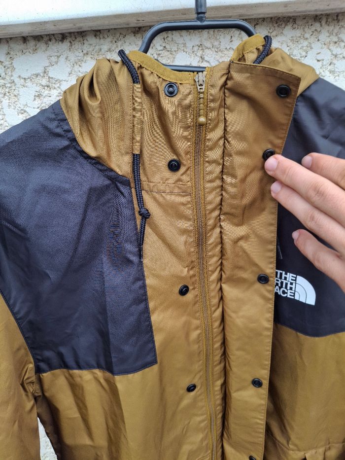 Veste Coupe-vent The North Face XS Neuve - photo numéro 5