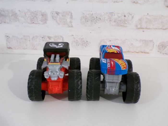 Monster Trucks - Hotwheels - Hot Wheels - Race Ace 68 (J14) - photo numéro 4