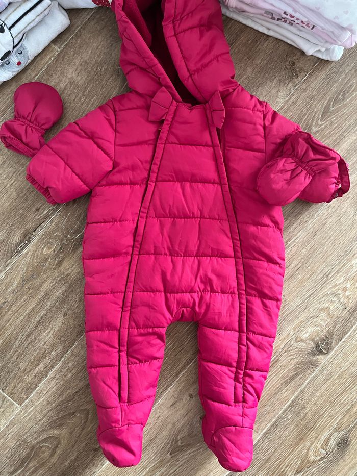 Lot de vêtement bébé fille - photo numéro 2