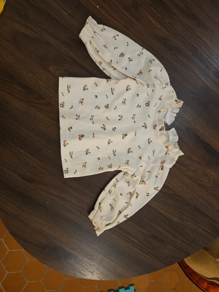 Tee shirt 12-18 mois