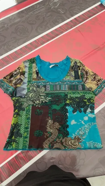 Tee-shirts