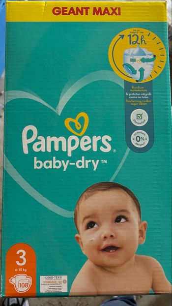 Couche Pampers baby dry taille 3