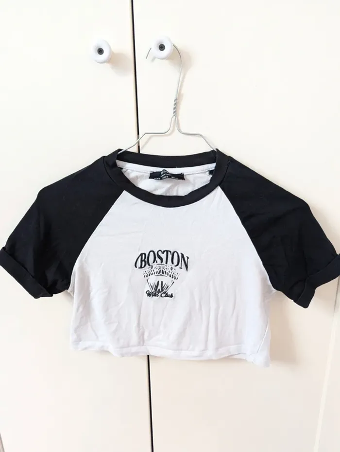 Crop top manches courtes Bershka taille S. 36 - photo numéro 2