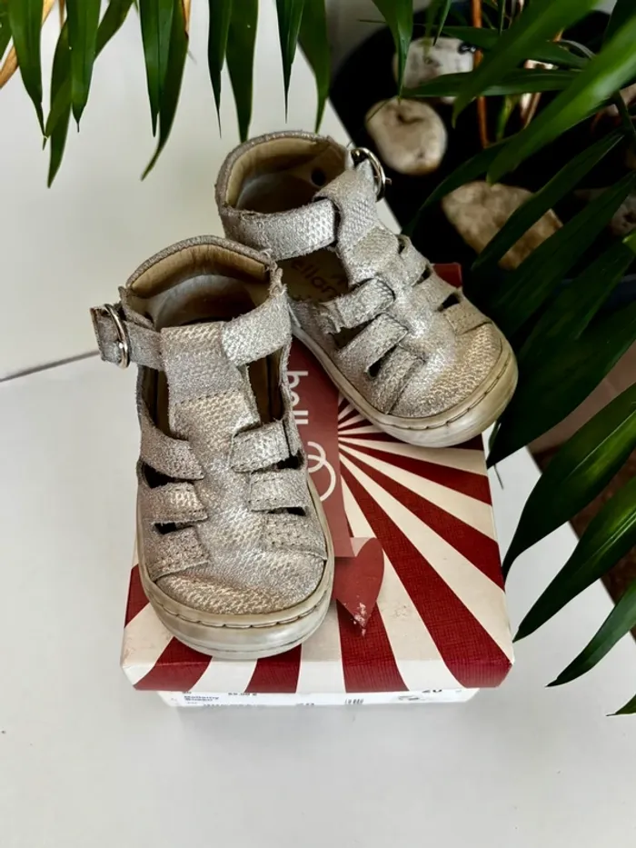 Chaussures Bellamy – Taille 20