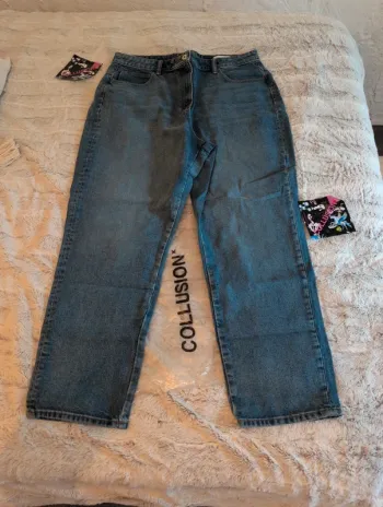 Jean mom. Collusion. Taille 48. Neuf. UK18 L32