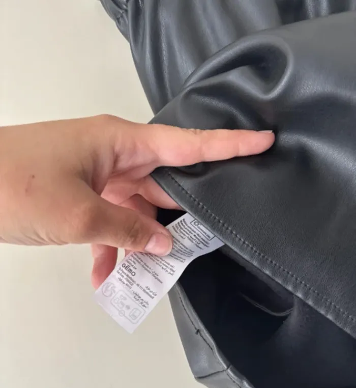 👗Jupe -effet similicuir - taille L - neuf sans étiquette - photo numéro 5