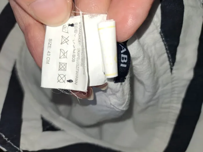 Bonnet bébé garçon 43cm comme neuf bleu blanc kiabi - photo numéro 3