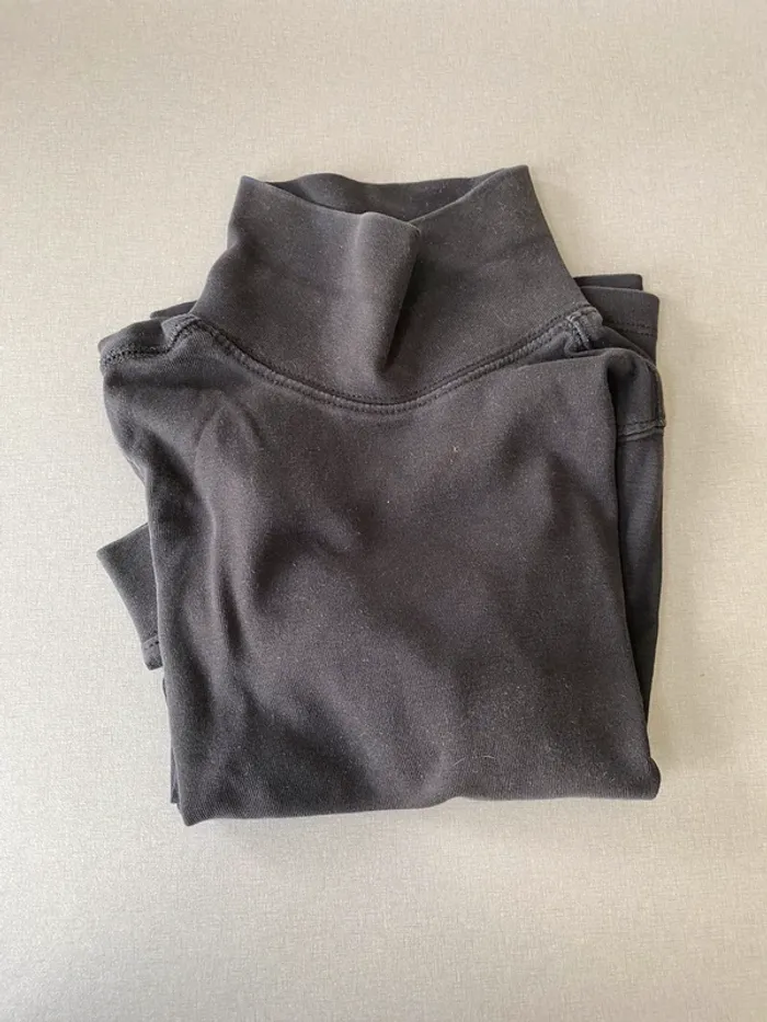 Sous pull noir 6 ans
